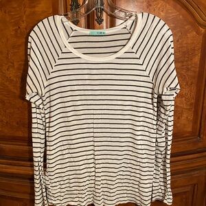 Blue 84 Women's Striped Long Sleeve Top - Black and White